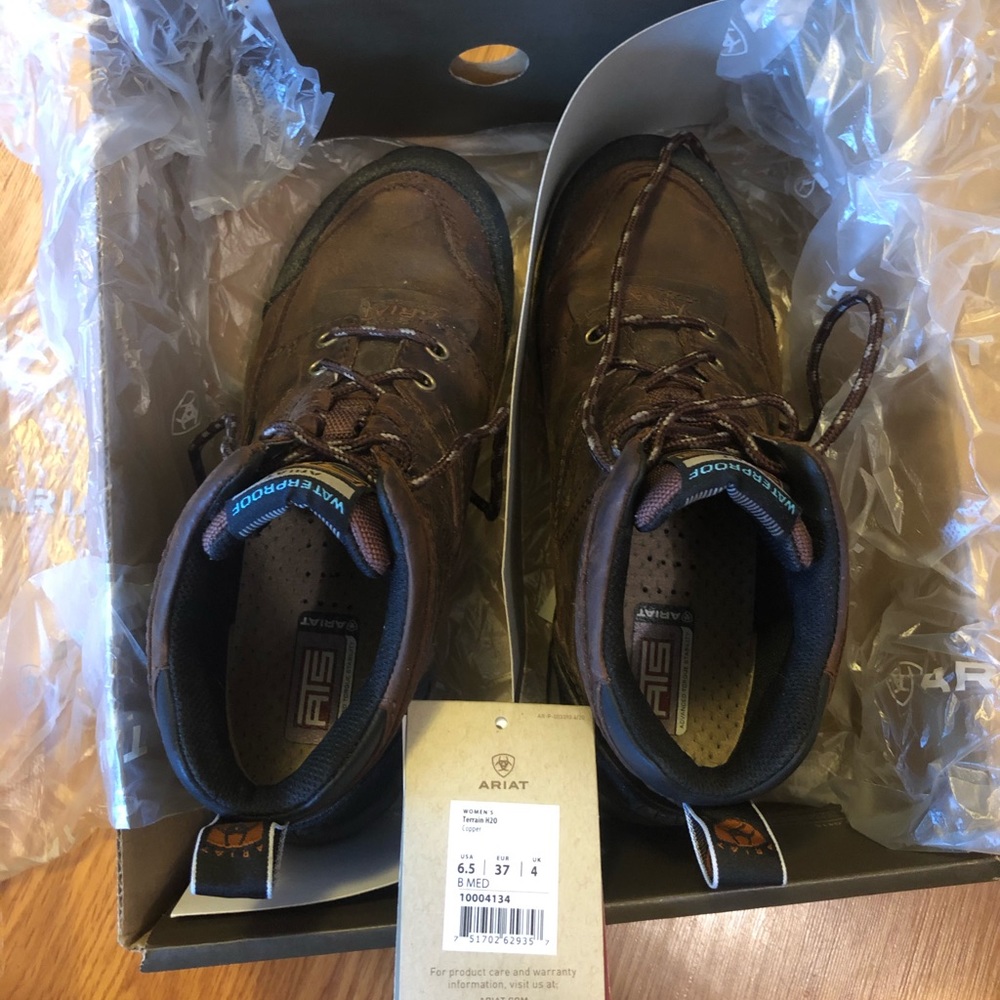 Ariat Women’s Terrain H2O Boots